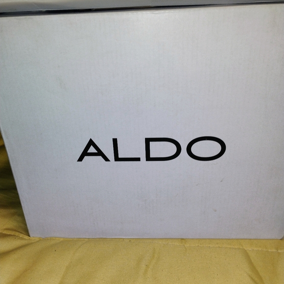 Women's 8.5 Aldo Pink Platform Heels Rhinestones Fancy Classy Elegant Affordable - Picture 3 of 6